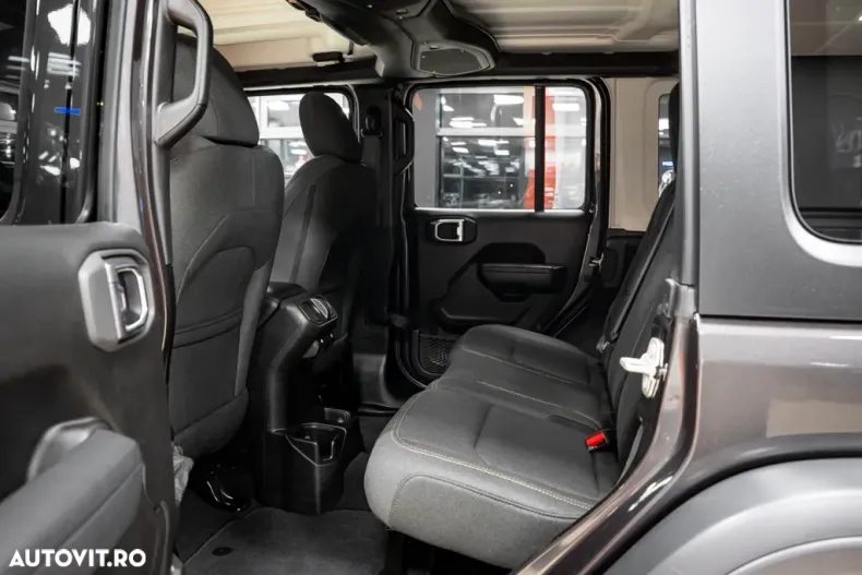 Jeep Wrangler din 2024 cu 16.000 km - oferta JEE148397 - foto 20