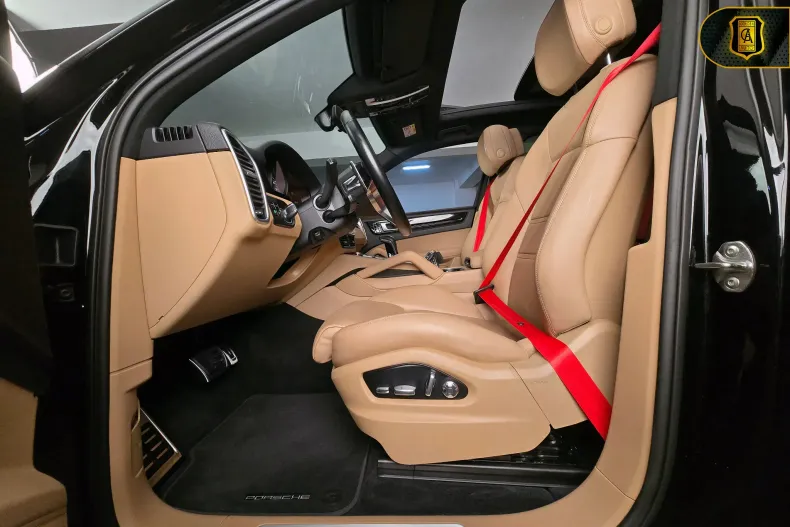 Porsche Cayenne din 2019 cu 140.003 km - oferta POR148410 - foto 19