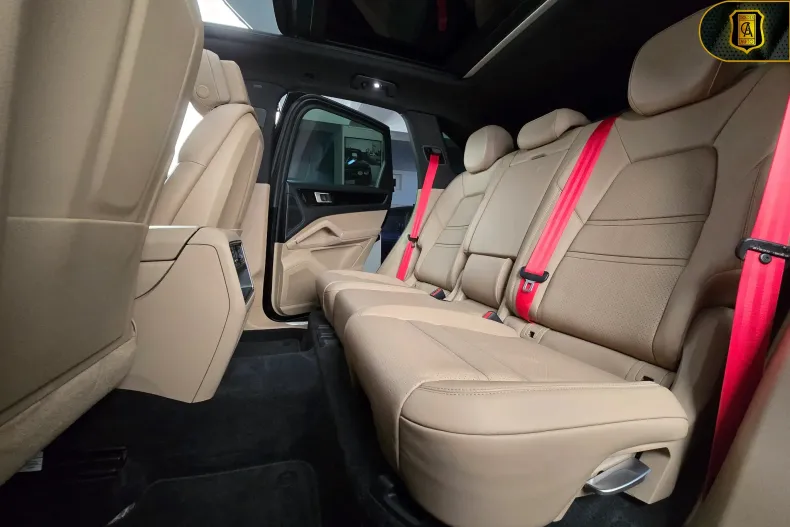 Porsche Cayenne din 2019 cu 140.003 km - oferta POR148410 - foto 24