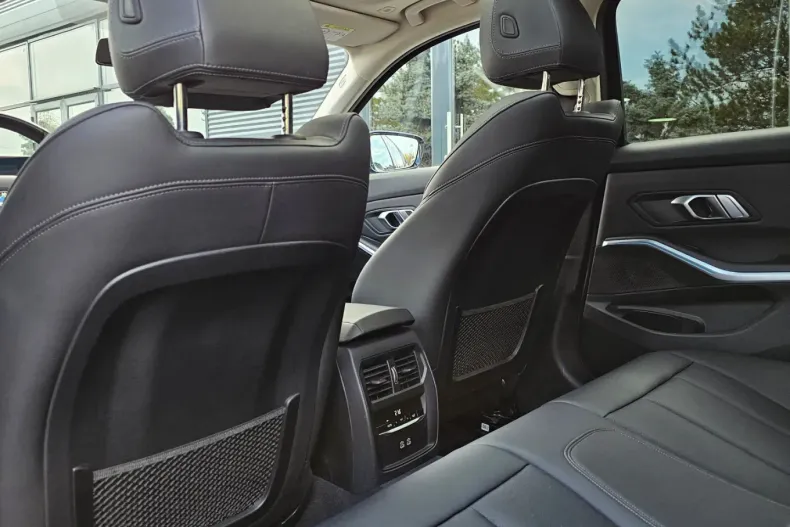 BMW Seria 3 din 2023 cu 93.440 km - oferta BMW148414 - foto 8