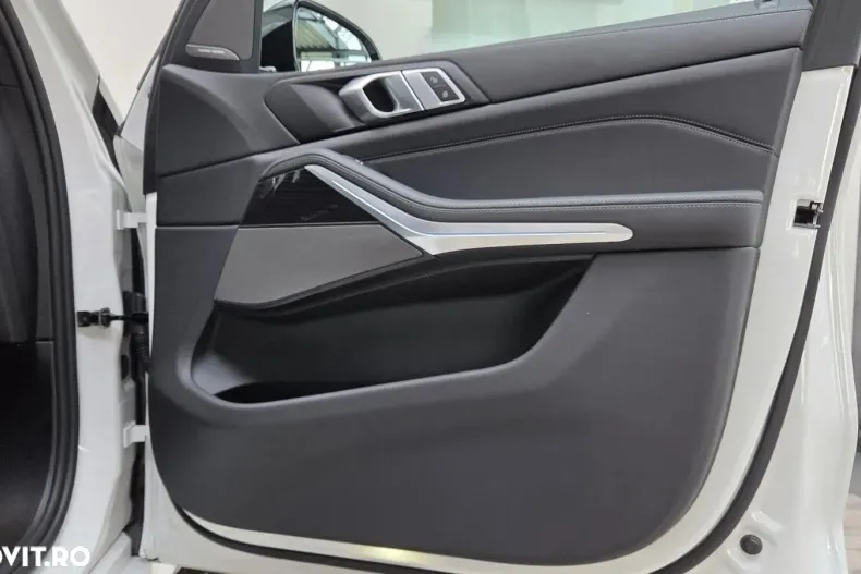 BMW X5 din 2025 cu 7.664 km - oferta BMW148419 - foto 17