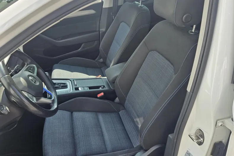 Volkswagen Passat din 2019 cu 136.483 km - oferta VOL148420 - foto 8