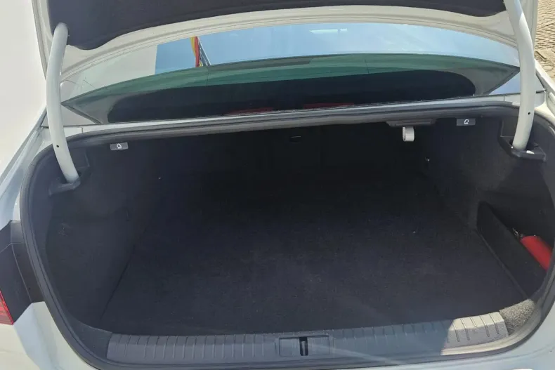 Volkswagen Passat din 2019 cu 136.483 km - oferta VOL148420 - foto 14