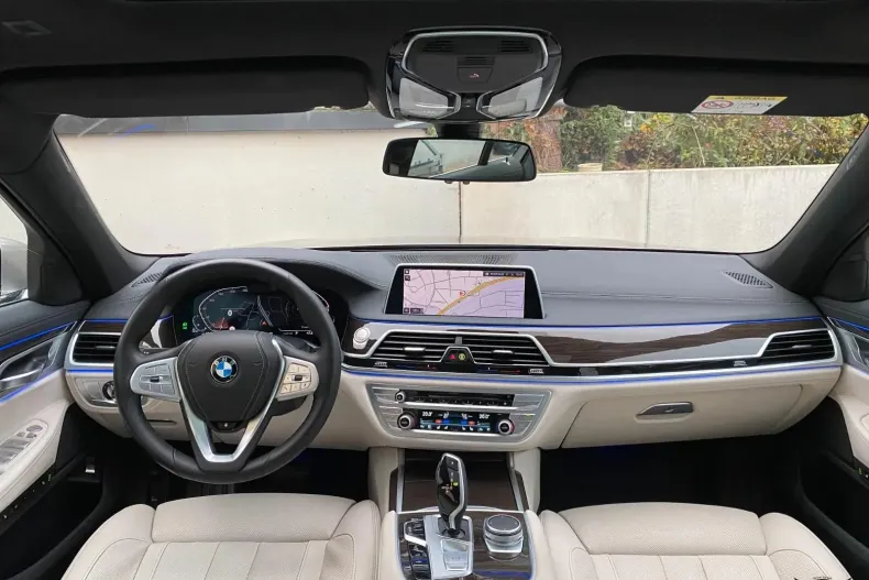 BMW Seria 7 din 2022 cu 85.000 km - oferta BMW148423 - foto 12