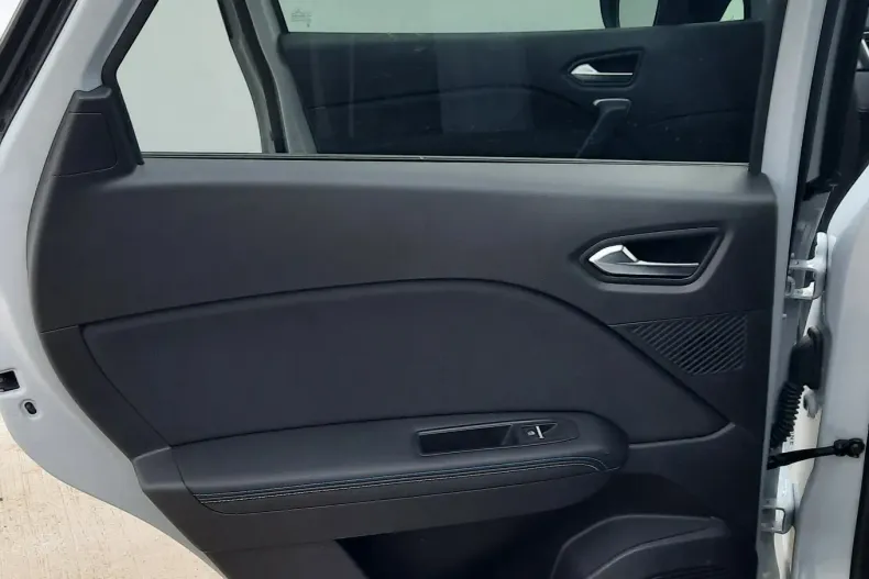 Renault Symbioz din 2024 cu 10.386 km - oferta REN148426 - foto 9