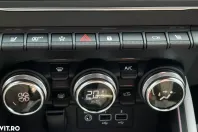 Renault Clio din 2023 cu 9 km - oferta REN148430 - foto 6