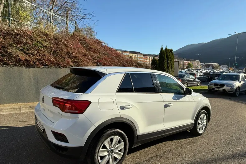 Volkswagen T-Roc din 2021 cu 88.231 km - oferta VOL148434 - foto 5