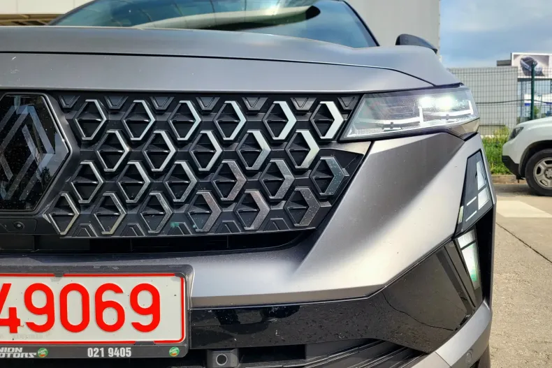 Renault Austral din 2025 cu 900 km - oferta REN148435 - foto 15