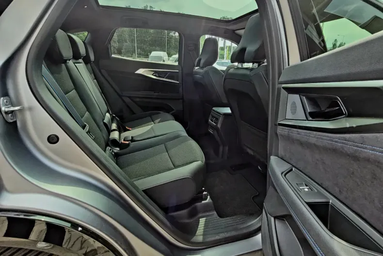 Renault Austral din 2025 cu 900 km - oferta REN148435 - foto 18