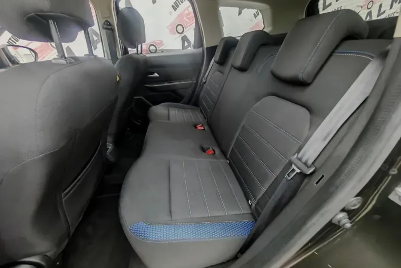 Dacia Duster din 2020 cu 160.950 km - oferta DAC148436 - foto 12