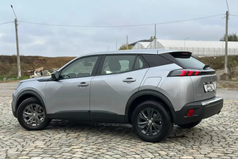 Peugeot 2008 din 2022 cu 98.000 km - oferta PEU148439 - foto 4