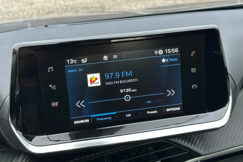 Peugeot 2008 din 2022 cu 98.000 km - oferta PEU148439 - foto 24