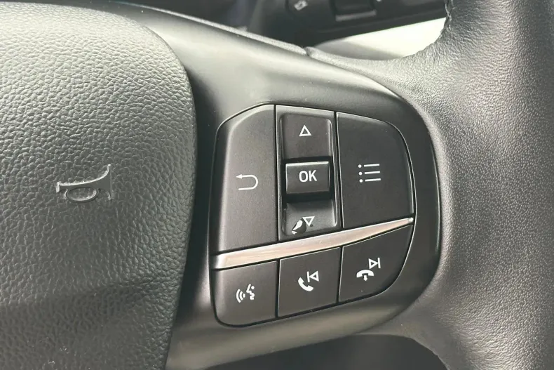 Ford Focus din 2020 cu 63.000 km - oferta FOR148440 - foto 29