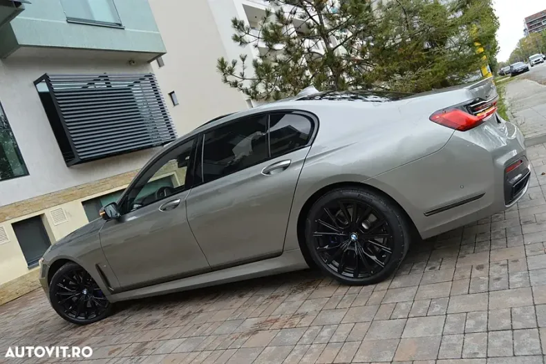 BMW Seria 7 din 2021 cu 149.500 km - oferta BMW148441 - foto 27
