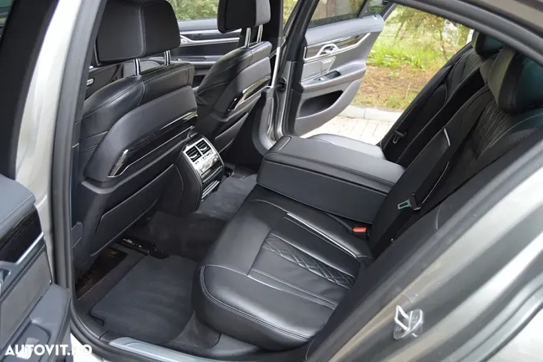 BMW Seria 7 din 2021 cu 149.500 km - oferta BMW148441 - foto 33