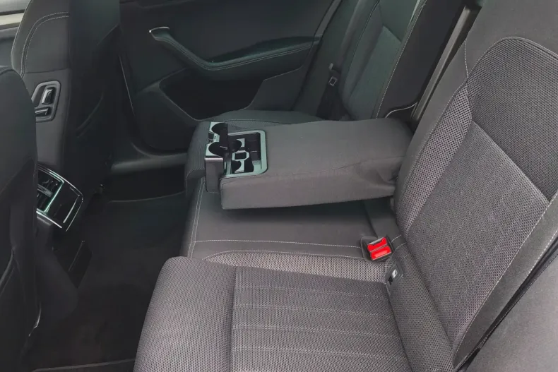 Skoda Superb din 2022 cu 146.253 km - oferta SKO148451 - foto 11