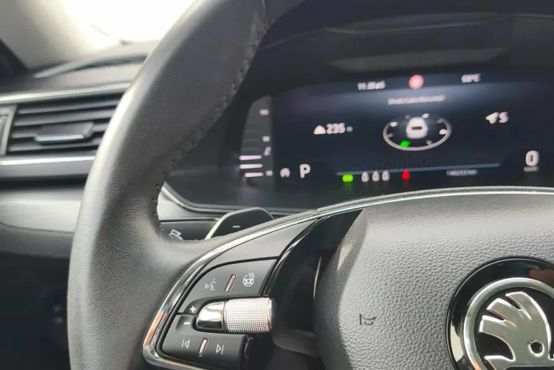 Skoda Superb din 2022 cu 146.253 km - oferta SKO148451 - foto 14