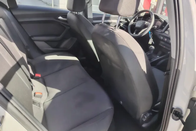 Audi A1 din 2020 cu 32.900 km - oferta AUD148463 - foto 9