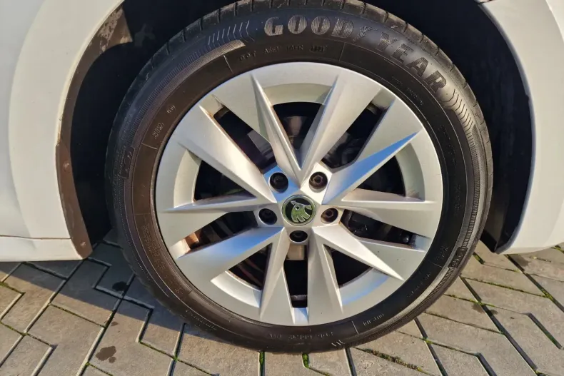 Skoda Octavia din 2022 cu 74.760 km - oferta SKO148464 - foto 4