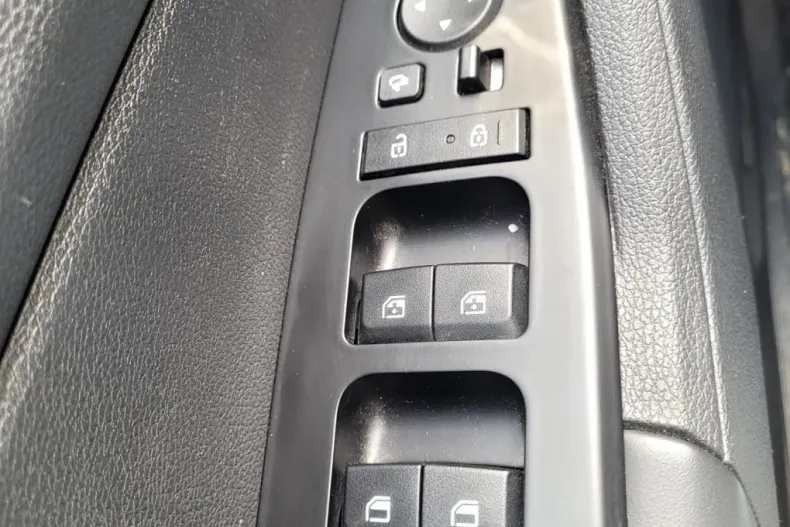 Kia Sportage din 2023 cu 30.700 km - oferta KIA148483 - foto 30