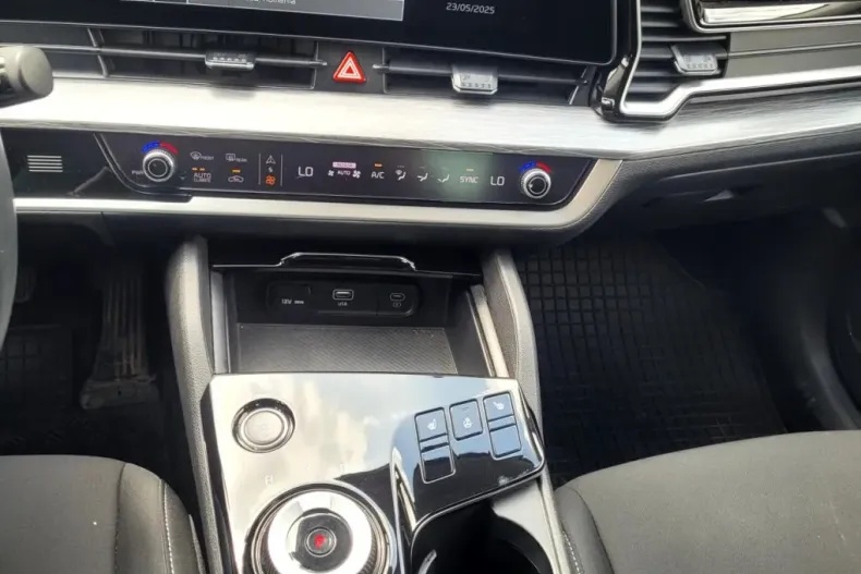 Kia Sportage din 2023 cu 30.700 km - oferta KIA148483 - foto 32