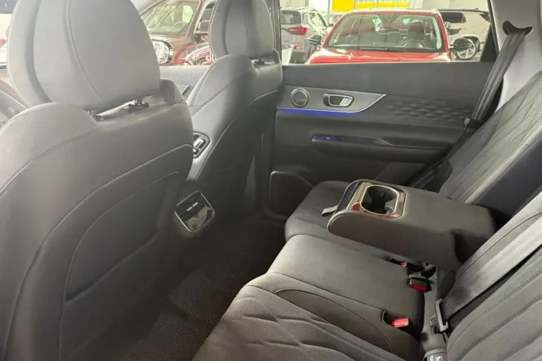 Chery Tiggo 8 din 2025 cu 2.000 km - oferta CHE148486 - foto 7