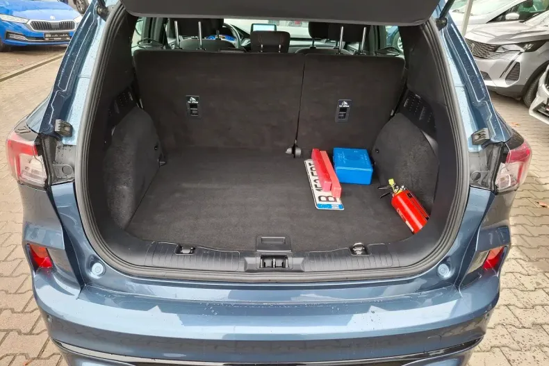 Ford Kuga din 2020 cu 90.636 km - oferta FOR148489 - foto 10