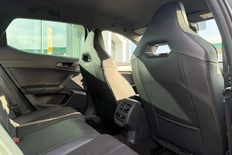 Cupra Leon din 2023 cu 49.722 km - oferta CUP148493 - foto 6