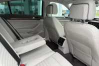 Volkswagen Passat din 2021 cu 42.645 km - oferta VOL148495 - foto 7