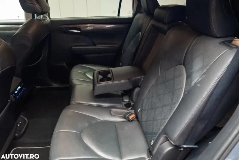 Toyota Highlander din 2020 cu 117.729 km - oferta TOY148498 - foto 22