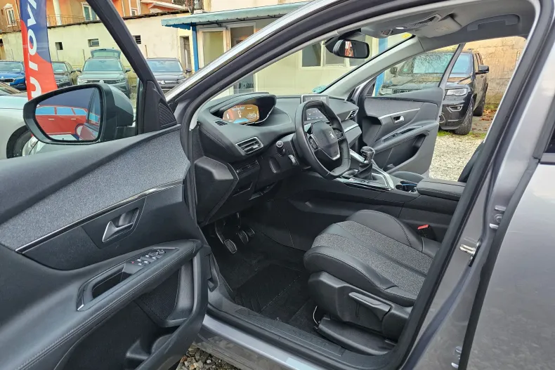 Peugeot 3008 din 2021 cu 99.999 km - oferta PEU148500 - foto 17
