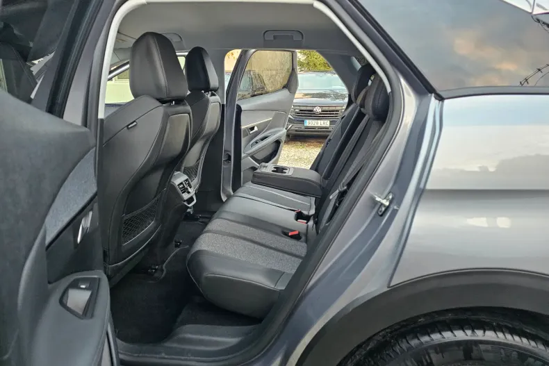 Peugeot 3008 din 2021 cu 99.999 km - oferta PEU148500 - foto 24