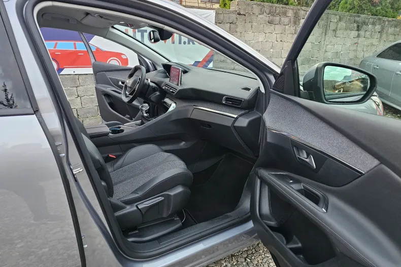 Peugeot 3008 din 2021 cu 99.999 km - oferta PEU148500 - foto 26