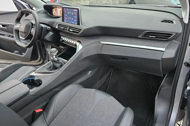 Peugeot 3008 din 2021 cu 99.999 km - oferta PEU148500 - foto 29