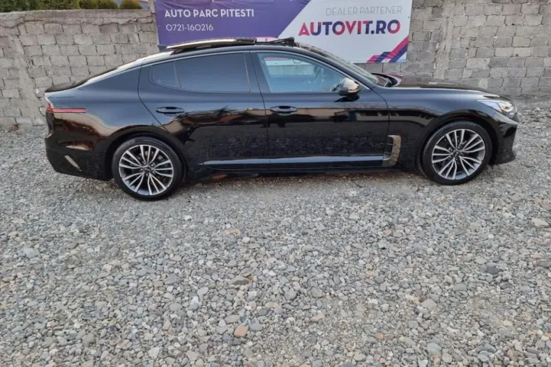 Kia Stinger din 2021 cu 59.999 km - oferta KIA148502 - foto 2