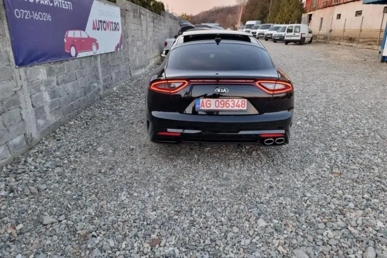 Kia Stinger din 2021 cu 59.999 km - oferta KIA148502 - foto 3