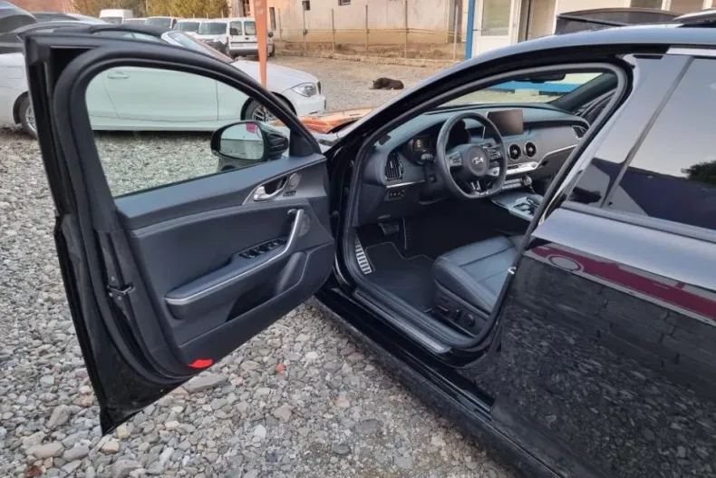 Kia Stinger din 2021 cu 59.999 km - oferta KIA148502 - foto 14