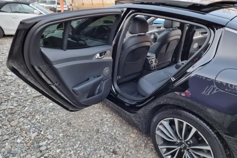 Kia Stinger din 2021 cu 59.999 km - oferta KIA148502 - foto 20