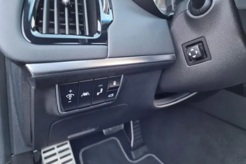 Kia Stinger din 2021 cu 59.999 km - oferta KIA148502 - foto 36