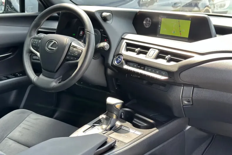 Lexus UX din 2019 cu 88.037 km - oferta LEX148515 - foto 12