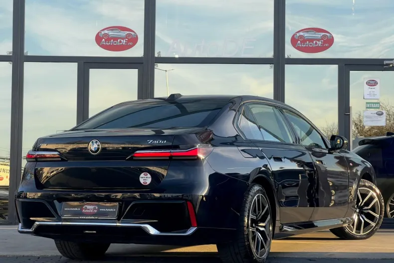 BMW Seria 7 din 2023 cu 41.940 km - oferta BMW148516 - foto 4
