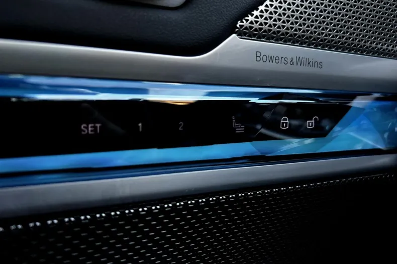 BMW Seria 7 din 2023 cu 41.940 km - oferta BMW148516 - foto 22