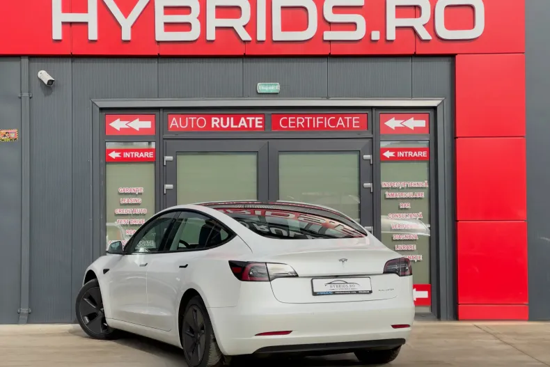 Tesla Model 3 din 2021 cu 95.190 km - oferta TES148517 - foto 6