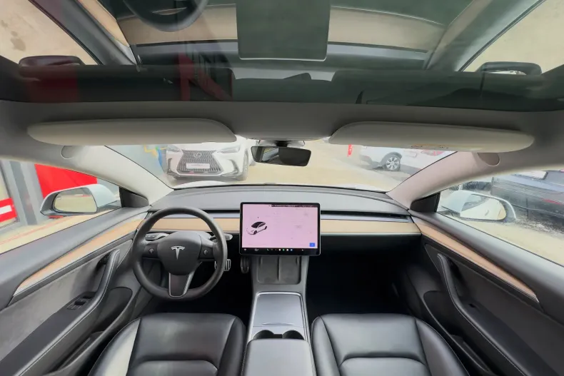 Tesla Model 3 din 2021 cu 95.190 km - oferta TES148517 - foto 17