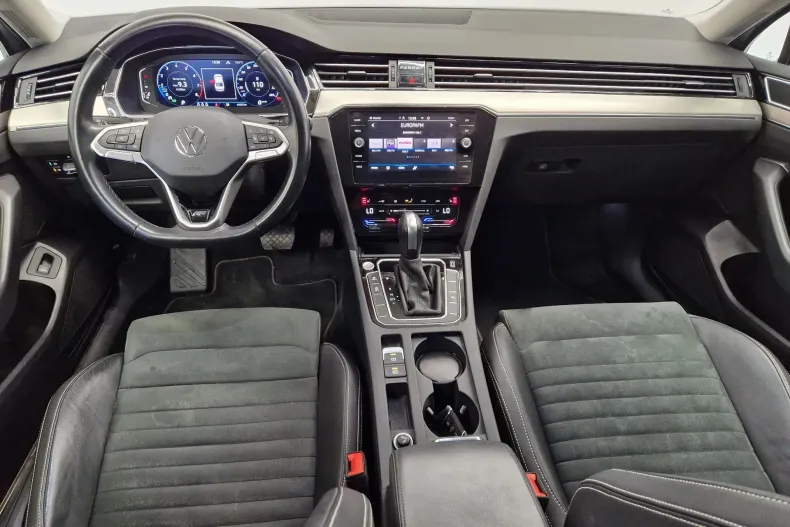 Volkswagen Passat din 2021 cu 65.852 km - oferta VOL148519 - foto 5