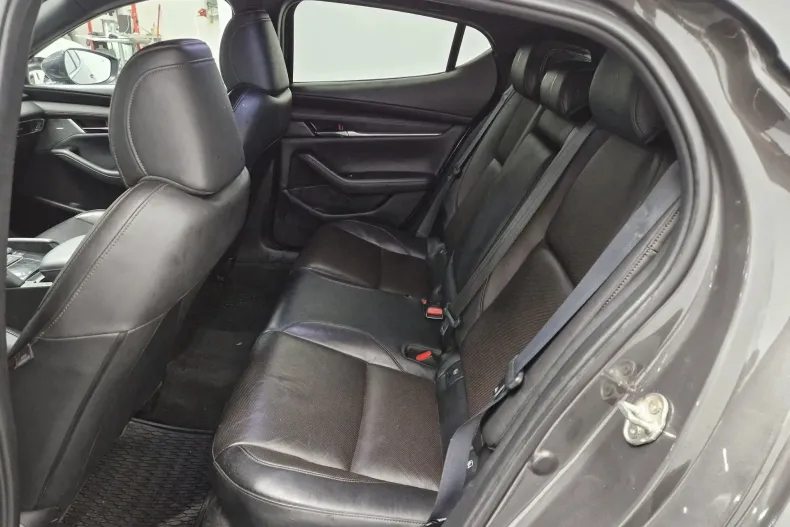 Mazda 3 din 2021 cu 60.061 km - oferta MAZ148521 - foto 7