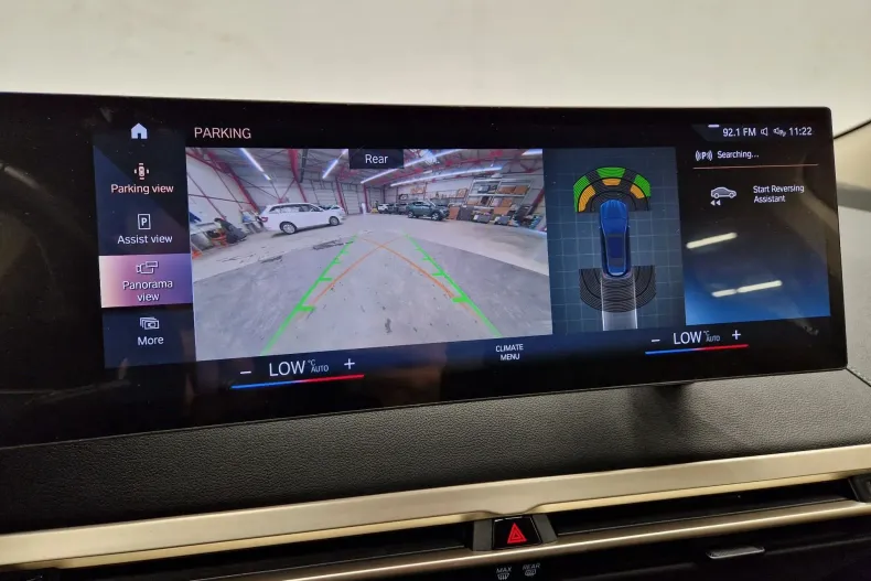 BMW iX din 2021 cu 24.017 km - oferta BMW148523 - foto 8