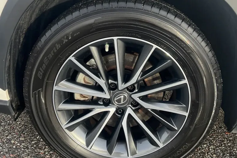 Lexus Seria NX din 2023 cu 50.000 km - oferta LEX148525 - foto 8