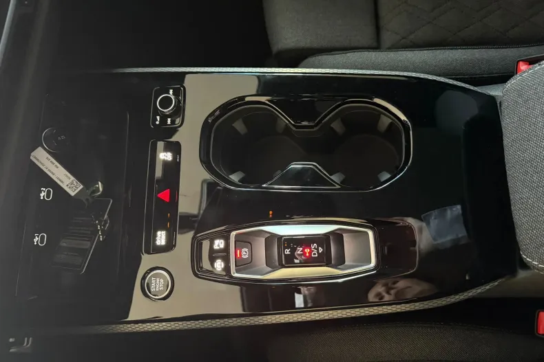 Audi A5 din 2025 cu 1 km - oferta AUD148530 - foto 12