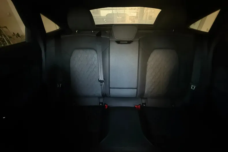 Audi A5 din 2025 cu 1 km - oferta AUD148530 - foto 30